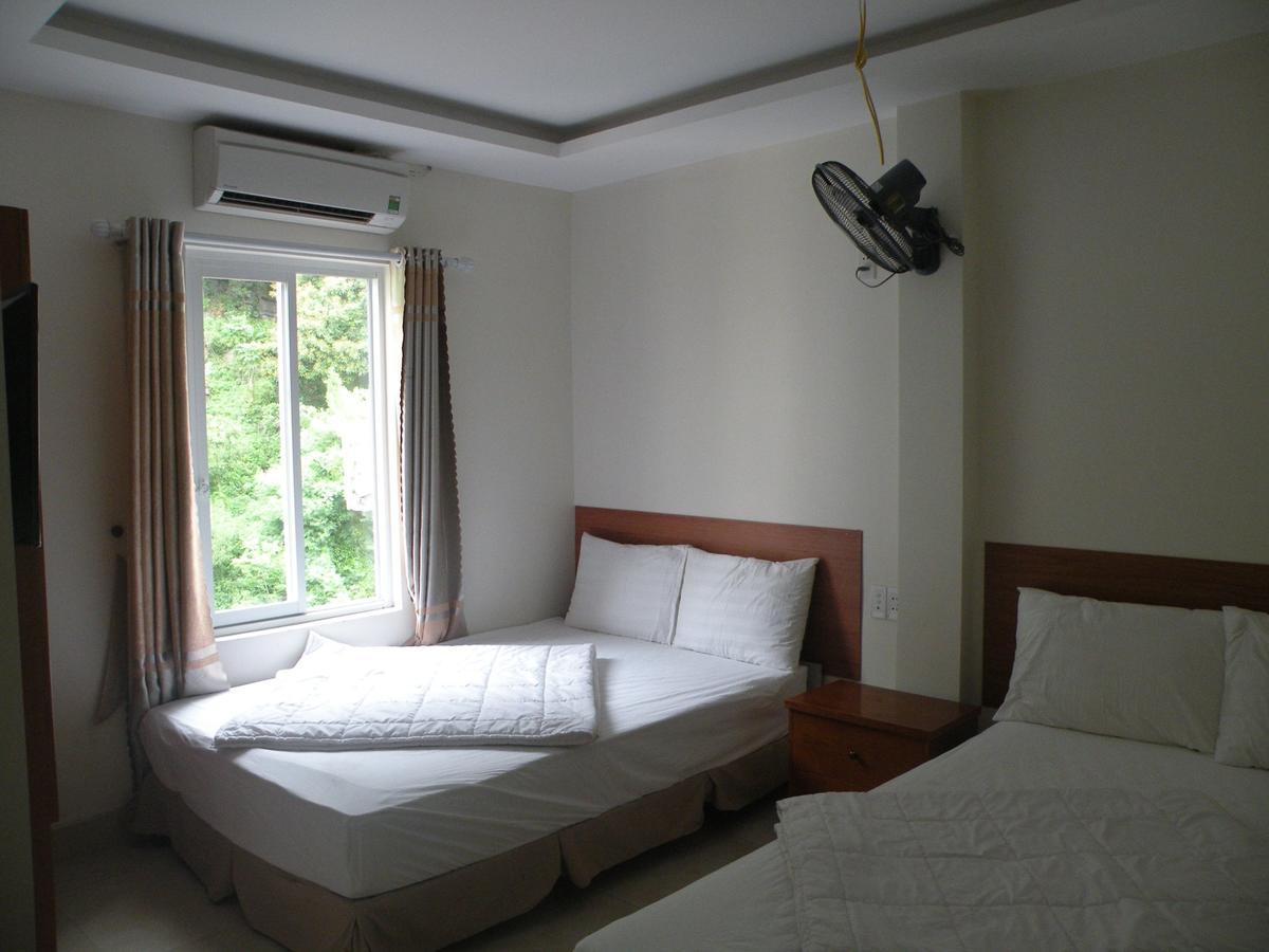 Phuong Phuong Hotel Dong Khe Sau ภายนอก รูปภาพ